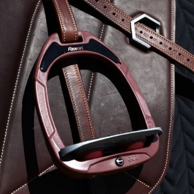Flexon Green Composite Stirrup - Image 4