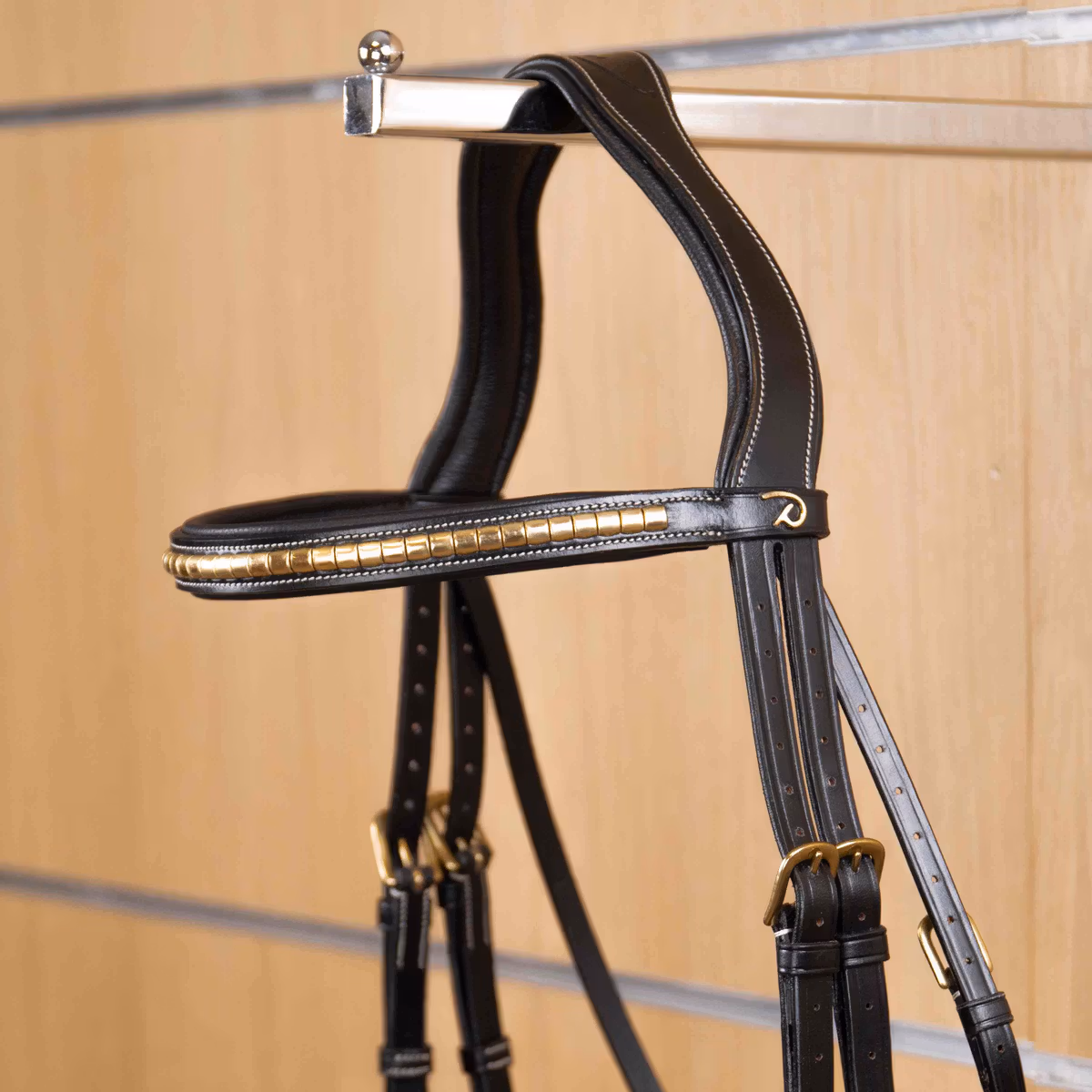 Dy'on D Collection Brass Clincher Straight Browband - Image 2