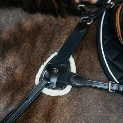 Dy'on New English Collection Vegan Sheepskin Protection Pad for 5 points breastplate