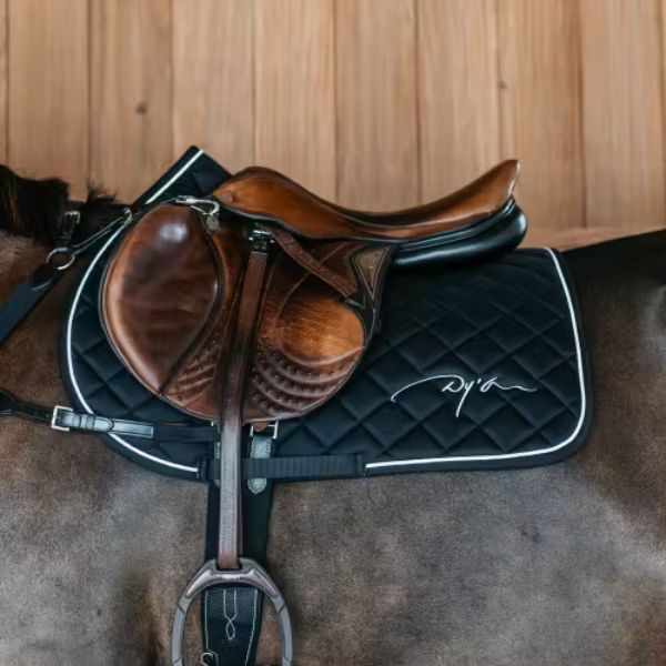 Dy'on Diamond Saddle Pad Jumping - Image 7